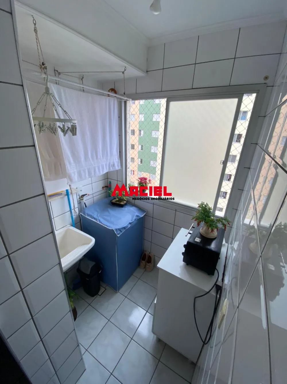 Alugar Apartamento / Padr&atilde;o em S&atilde;o Jos&eacute; dos Campos R$ 1.600,00 - Foto 10