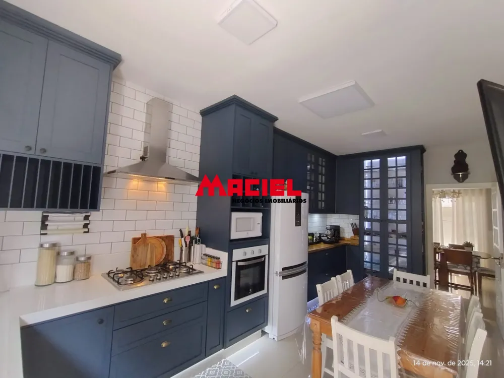 Comprar Casa / Padr&atilde;o em S&atilde;o Jos&eacute; dos Campos R$ 1.500.000,00 - Foto 12