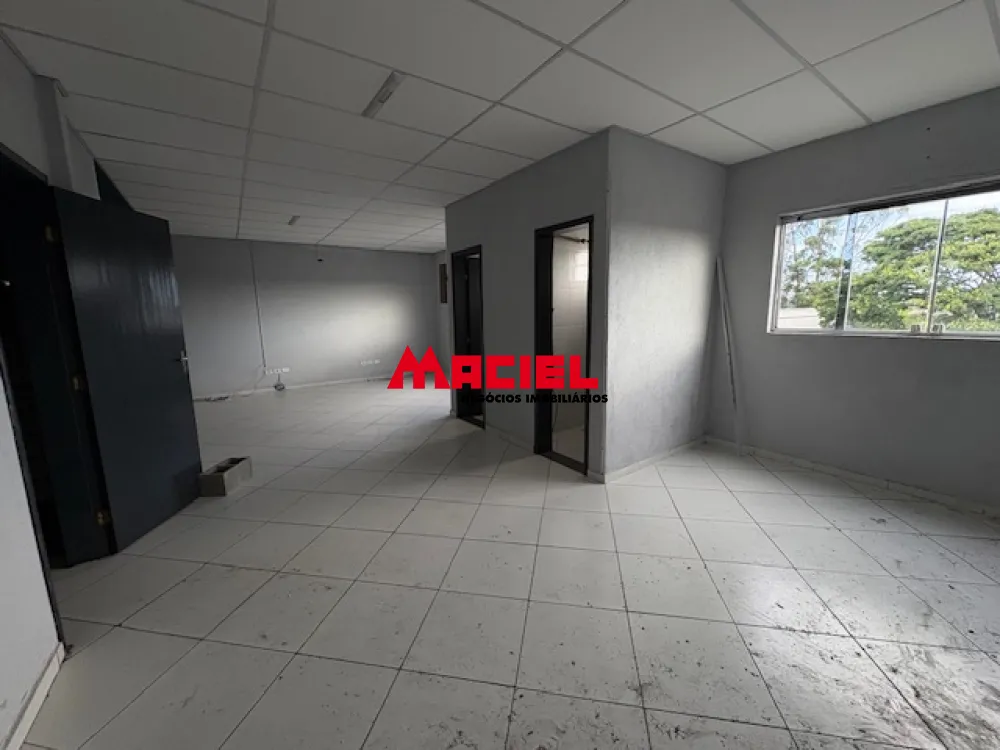 Alugar Comercial / Galp&atilde;o em S&atilde;o Jos&eacute; dos Campos R$ 9.000,00 - Foto 17