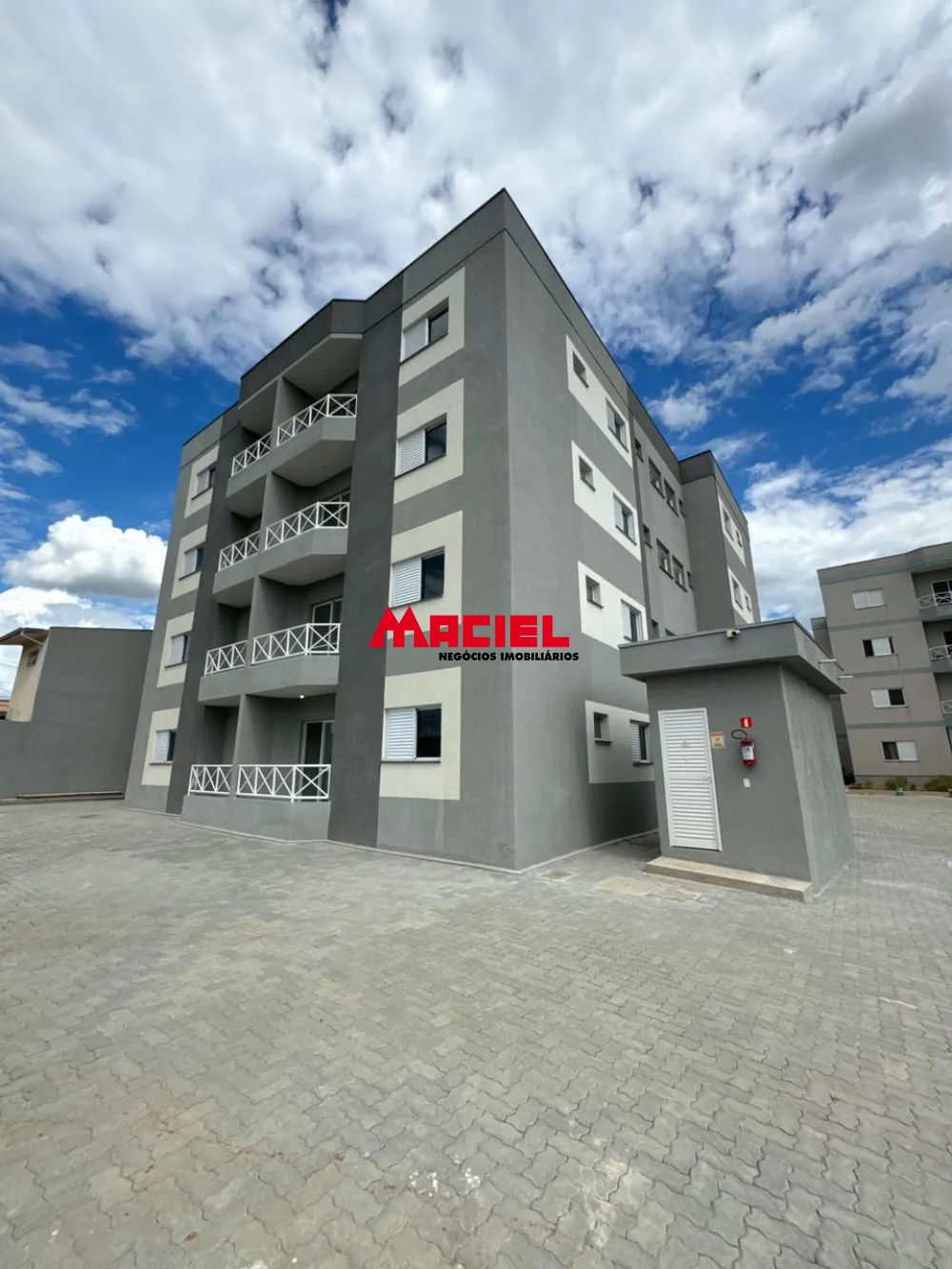 Comprar Apartamento / Padr&atilde;o em Pindamonhangaba R$ 295.000,00 - Foto 4