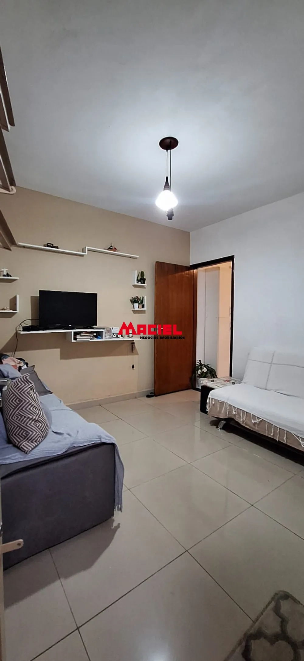 Comprar Casa / Padr&atilde;o em S&atilde;o Jos&eacute; dos Campos R$ 270.000,00 - Foto 2