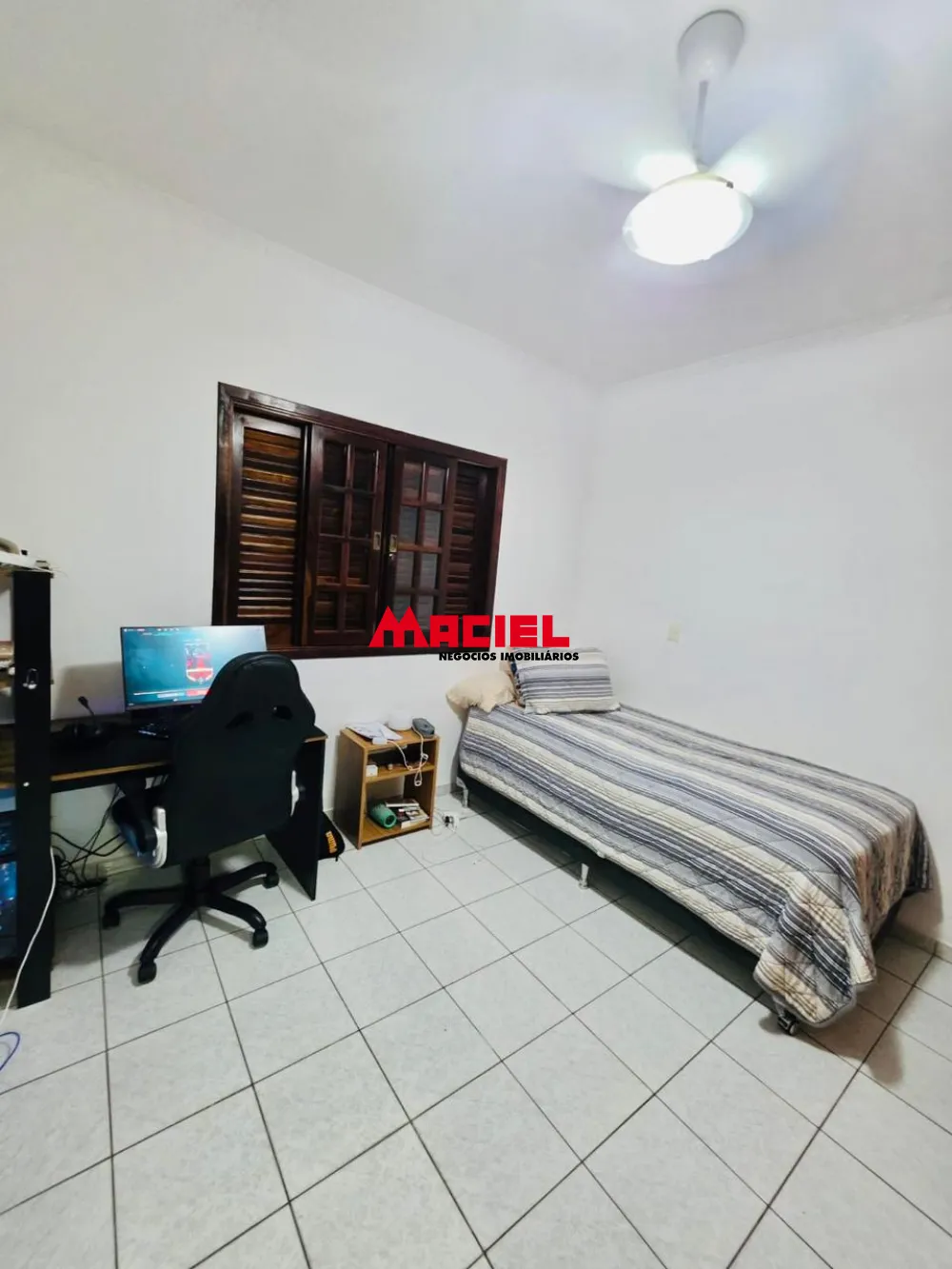 Alugar Casa / Condom&iacute;nio em S&atilde;o Jos&eacute; dos Campos R$ 9.000,00 - Foto 9