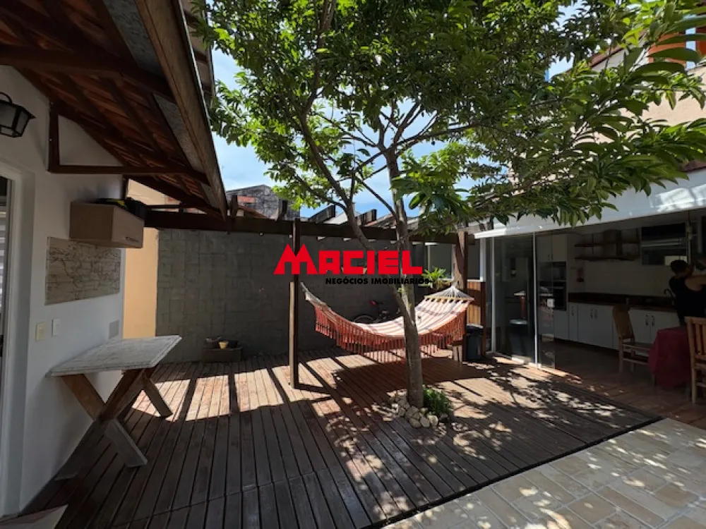 Comprar Casa / Padr&atilde;o em S&atilde;o Jos&eacute; dos Campos R$ 360.000,00 - Foto 17