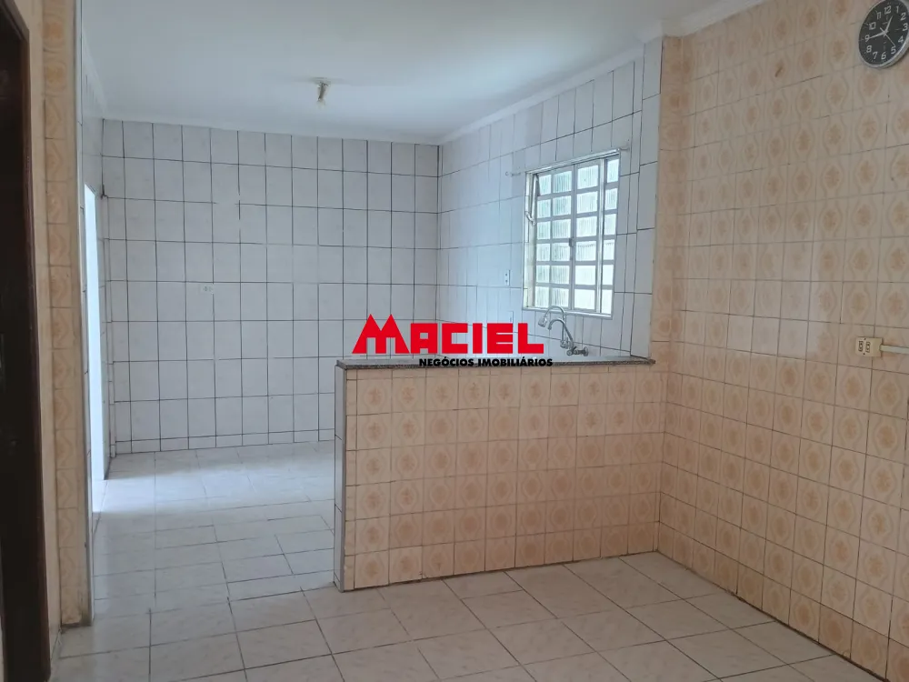 Alugar Casa / Padr&atilde;o em S&atilde;o Jos&eacute; dos Campos R$ 2.800,00 - Foto 14