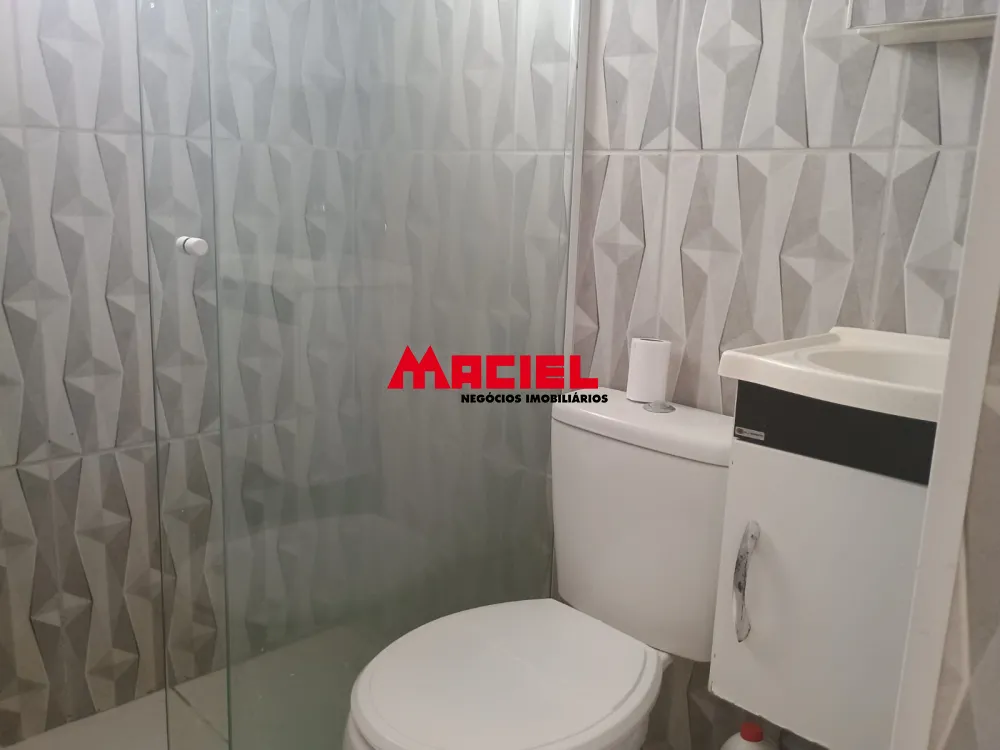 Alugar Casa / Padr&atilde;o em S&atilde;o Jos&eacute; dos Campos R$ 2.800,00 - Foto 15