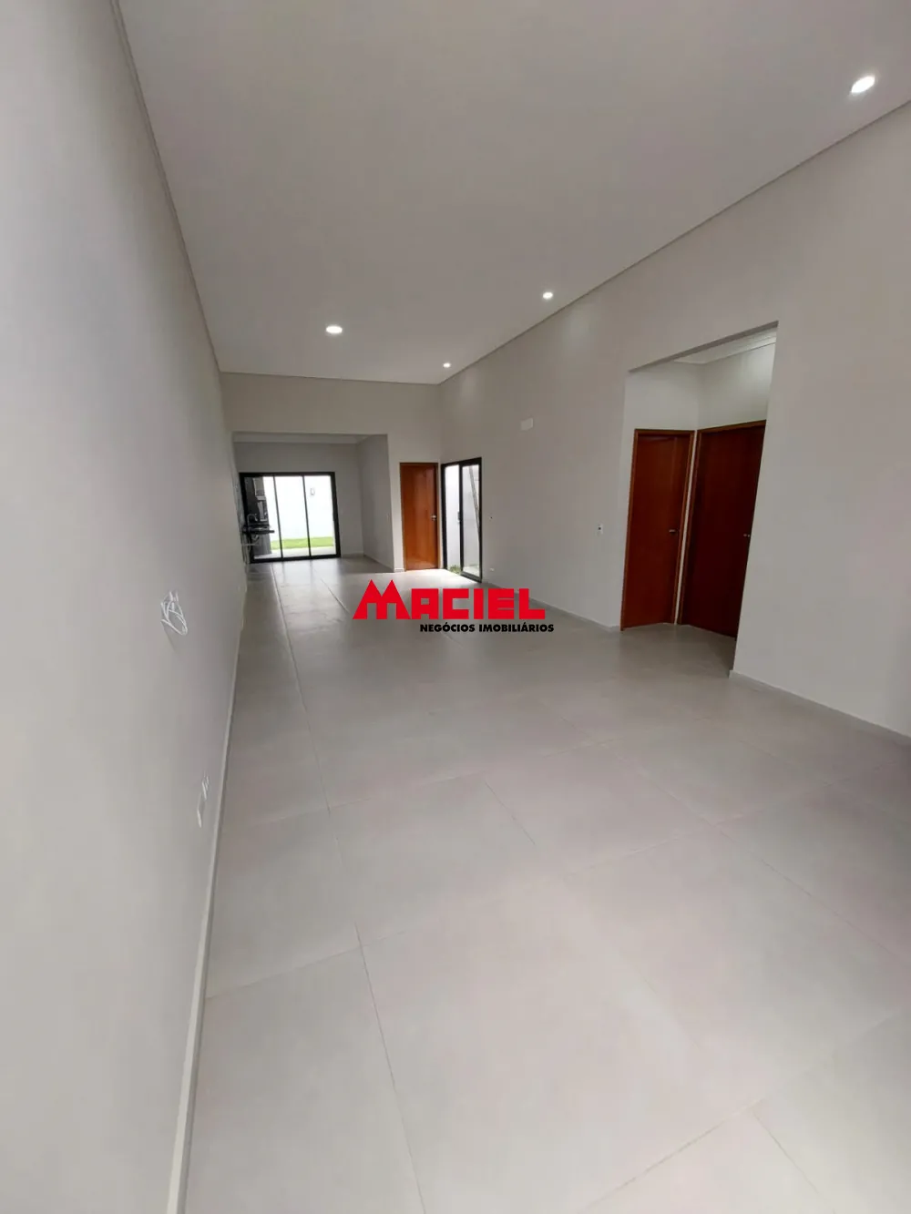 Comprar Casa / Padr&atilde;o em S&atilde;o Jos&eacute; dos Campos R$ 850.000,00 - Foto 1