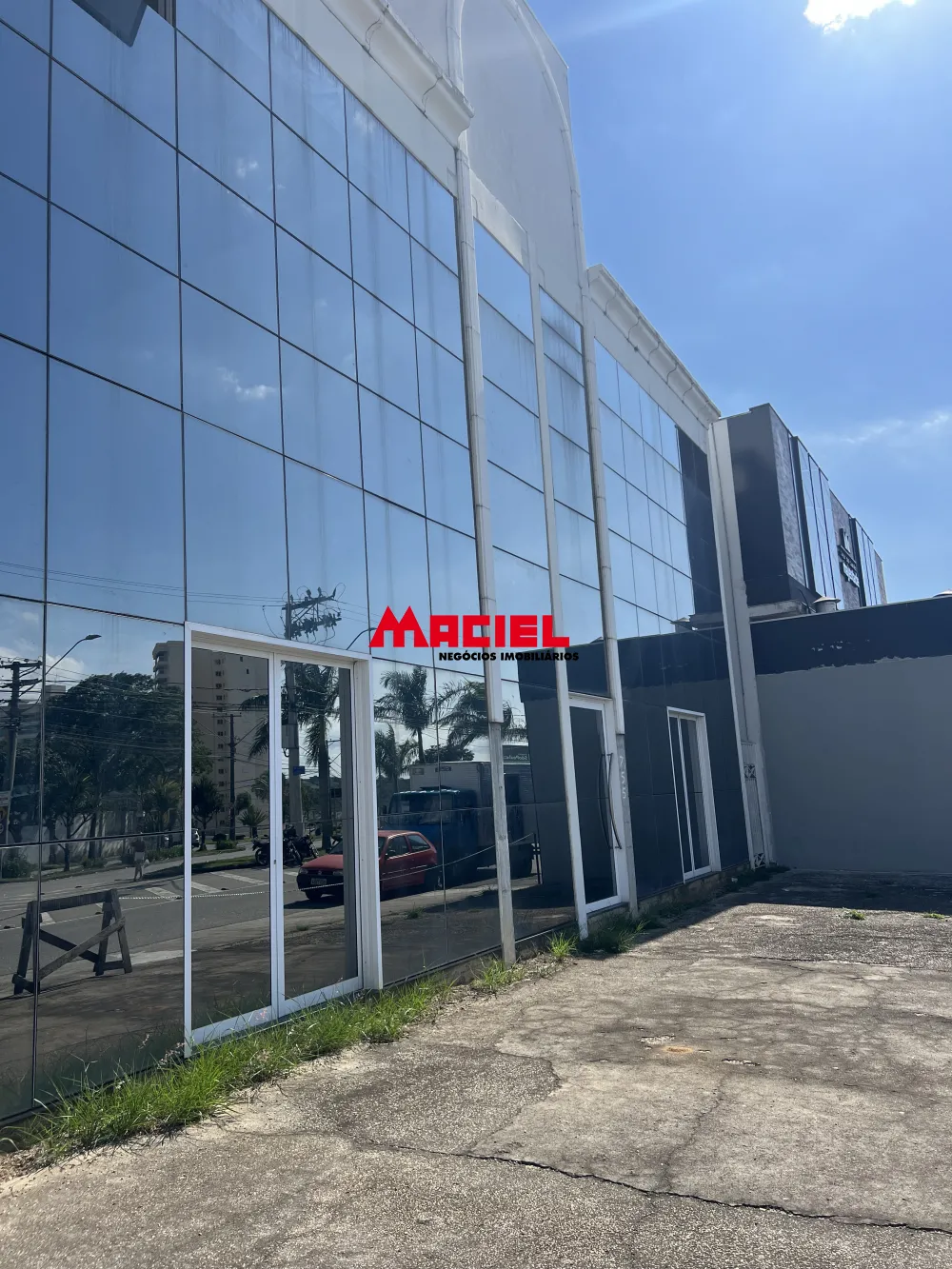 Comprar Comercial / Ponto Comercial em S&atilde;o Jos&eacute; dos Campos R$ 4.000,00 - Foto 5