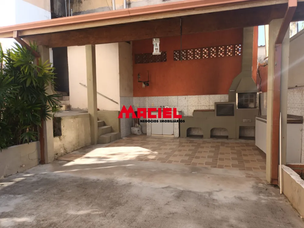 Comprar Casa / Padr&atilde;o em S&atilde;o Jos&eacute; dos Campos R$ 690.000,00 - Foto 2