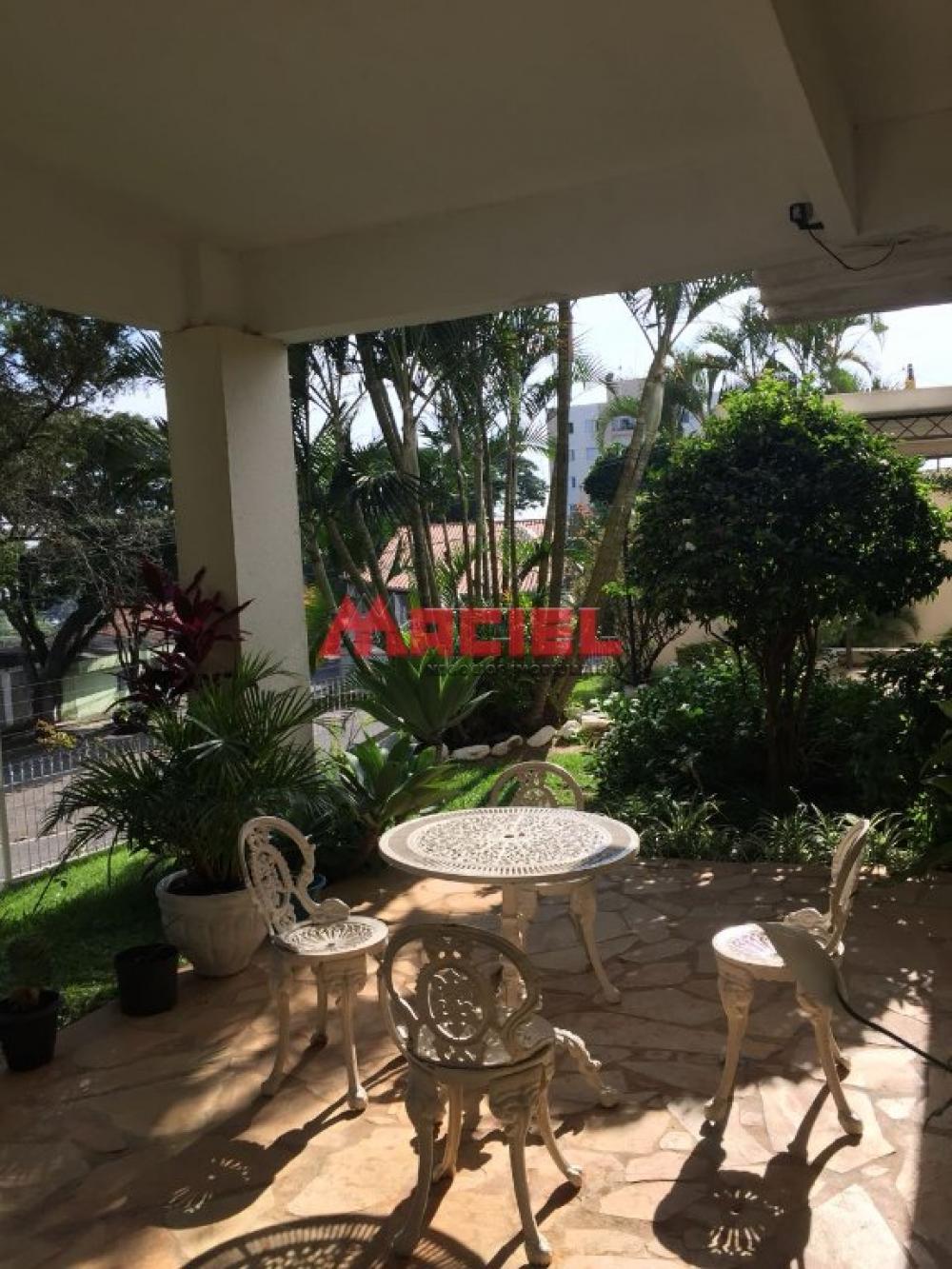 Alugar Apartamento / Padr&atilde;o em S&atilde;o Jos&eacute; dos Campos R$ 1.600,00 - Foto 12