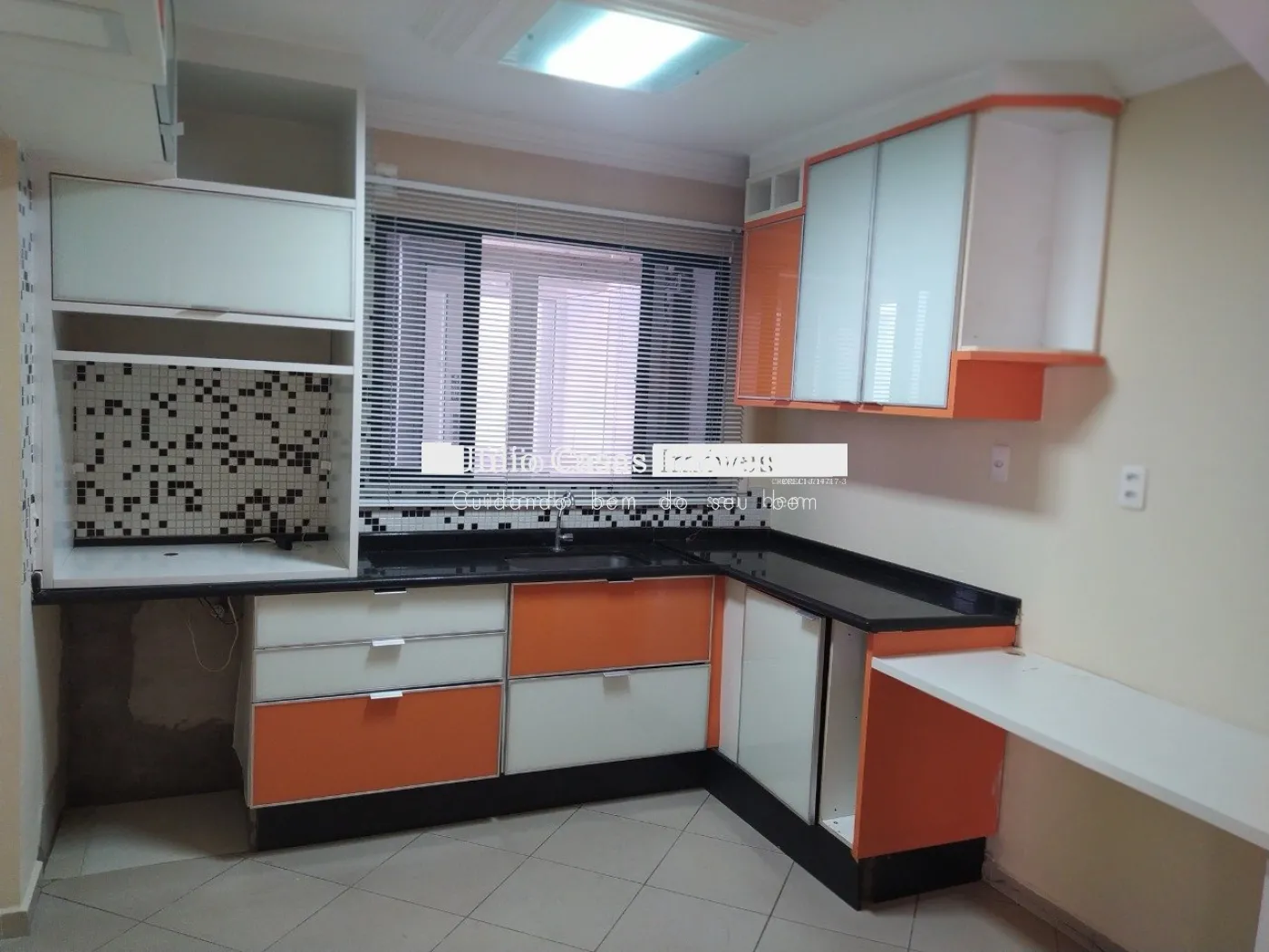 Alugar Casa / Padr&atilde;o em Sorocaba R$ 6.000,00 - Foto 8