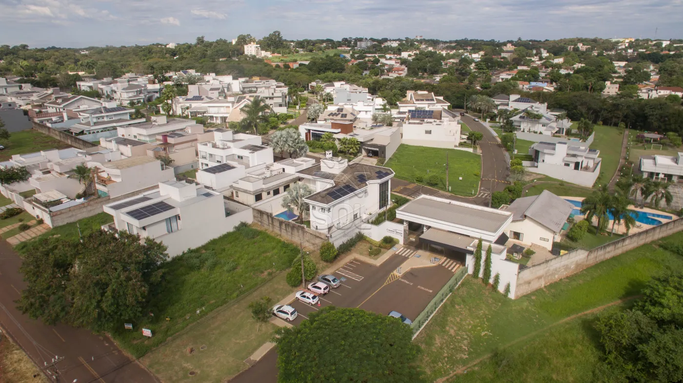 Terreno à venda, Condomínio Country Iguaçu - Foz do Iguaçu, PR