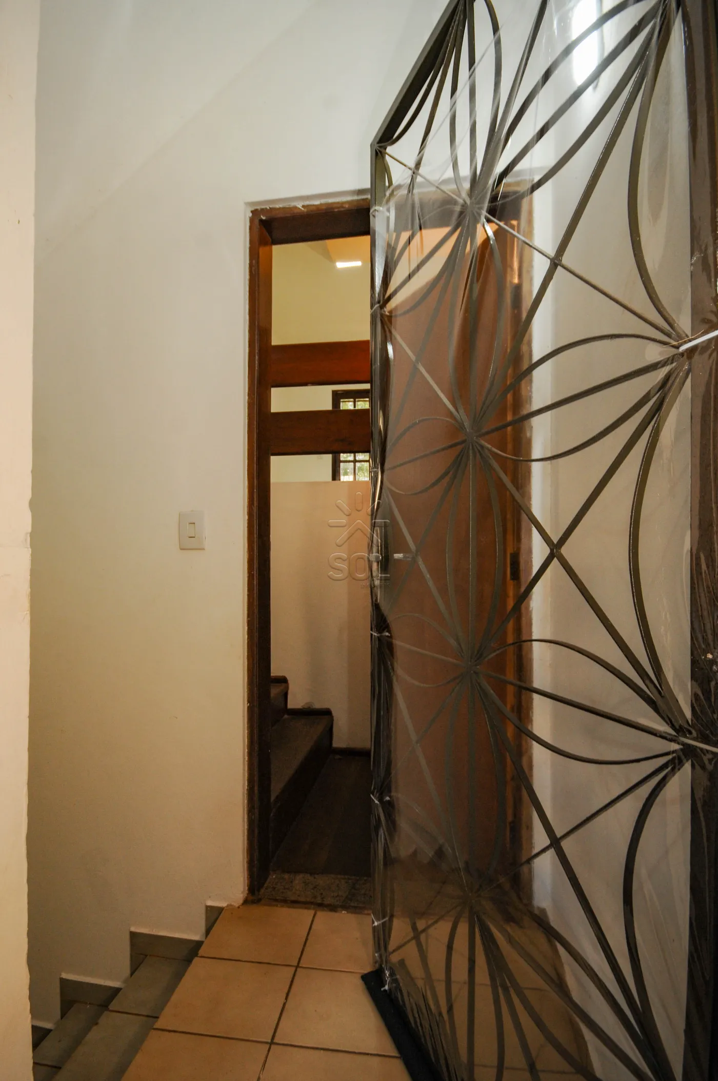 Sobrado triplex à venda, Jardim Festugato - Foz do Iguaçu, PR