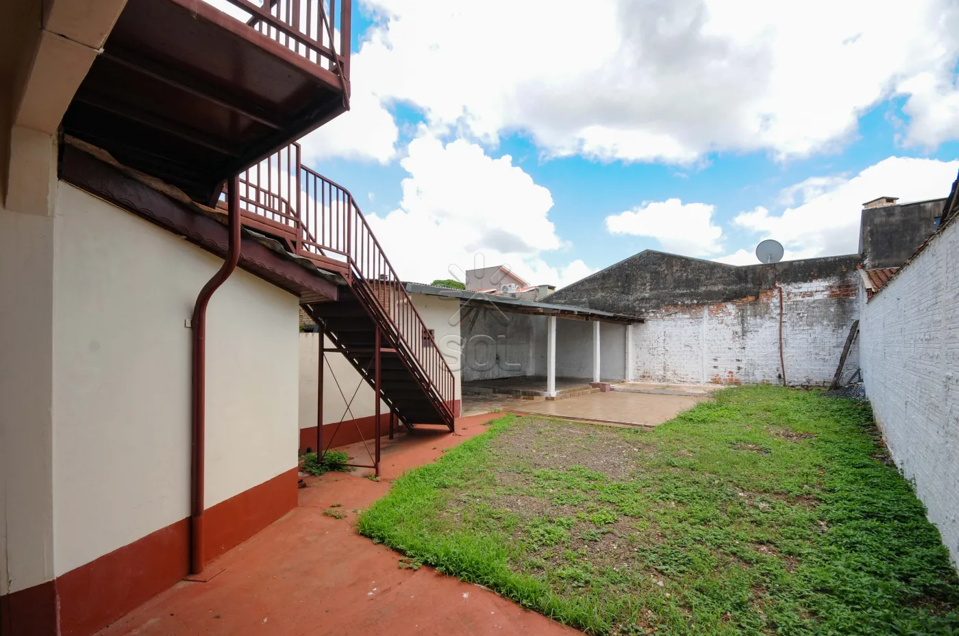 Apartamento e casa à venda, Parque Presidente - Foz do Iguaçu, PR