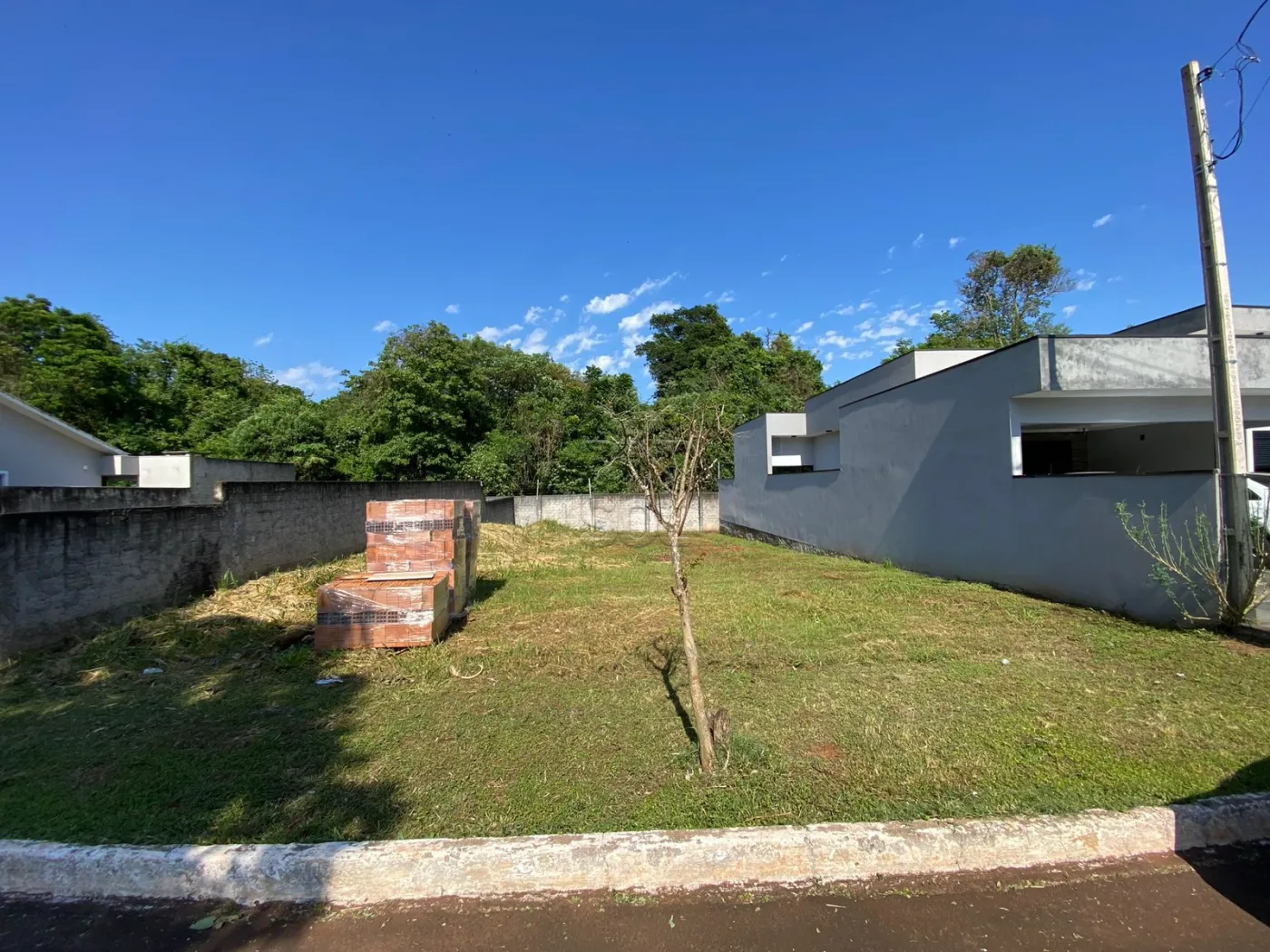 Terreno à venda, Condomínio Araras - Foz do Iguaçu/PR