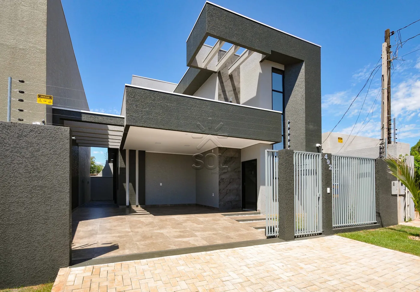 SOBRADO À VENDA, JARDIM SANTA ROSA, FOZ DO IGUAÇU/PR