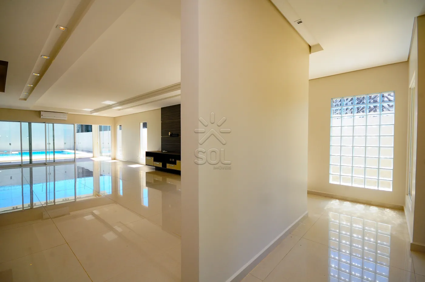 Sobrado de alto padrão à venda no Condomínio Fechado Villagio Cataratas - Foz do Iguaçu/PR