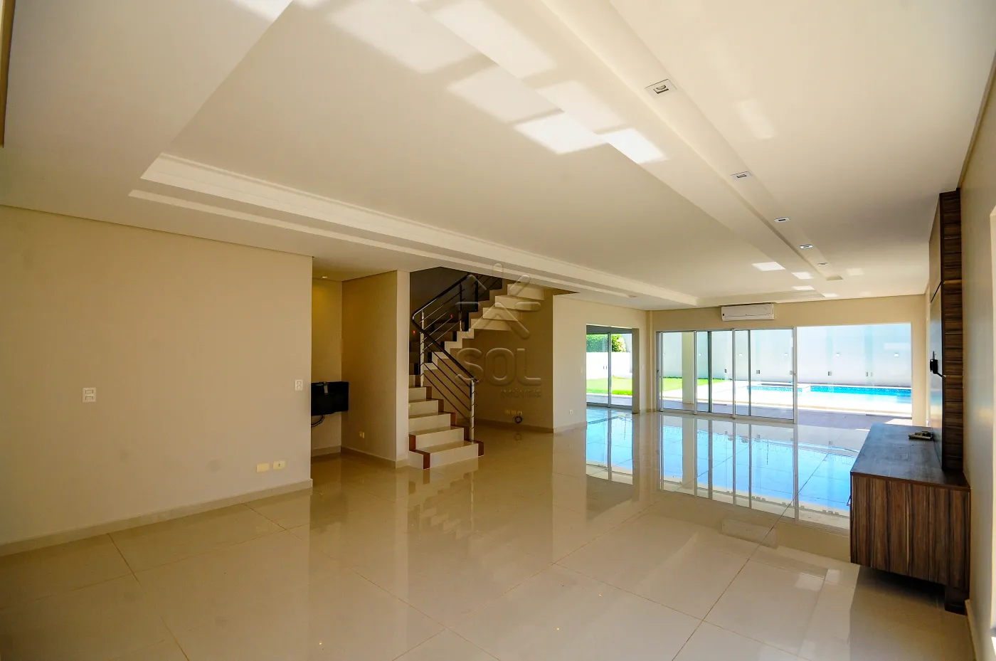 Sobrado de alto padrão à venda no Condomínio Fechado Villagio Cataratas - Foz do Iguaçu/PR