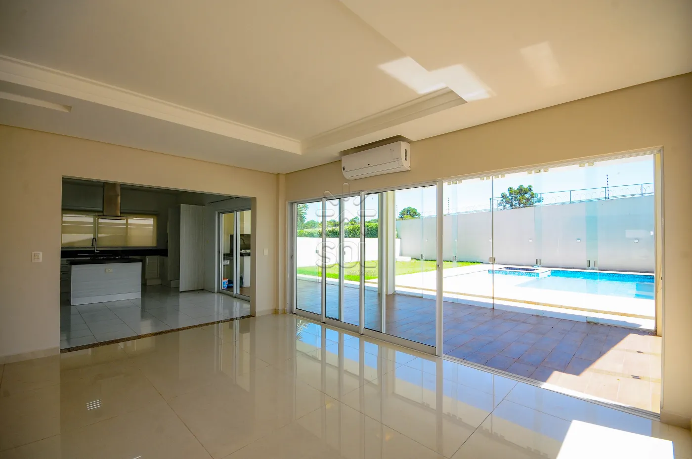 Sobrado de alto padrão à venda no Condomínio Fechado Villagio Cataratas - Foz do Iguaçu/PR