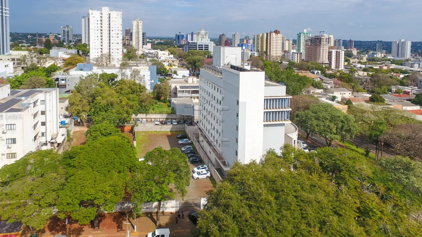Terreno amplo e com excelente localização no Maracanã em Foz do Iguaçu