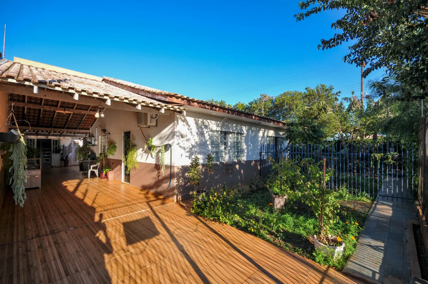Casa de Esquina com Sala Comercial à venda no Jardim Dona Fátima - Foz do Iguaçu/PR