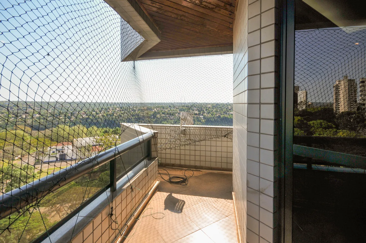 Apartamento duplex à venda, Edifício Tocantins, Centro - Foz do Iguaçu/PR