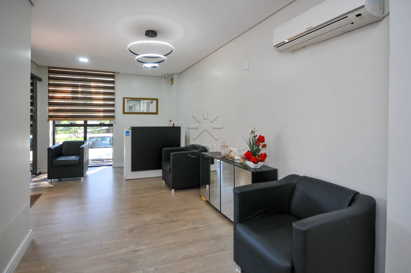 Imóvel espaçoso e versátil à venda no Centro de Foz do Iguaçu