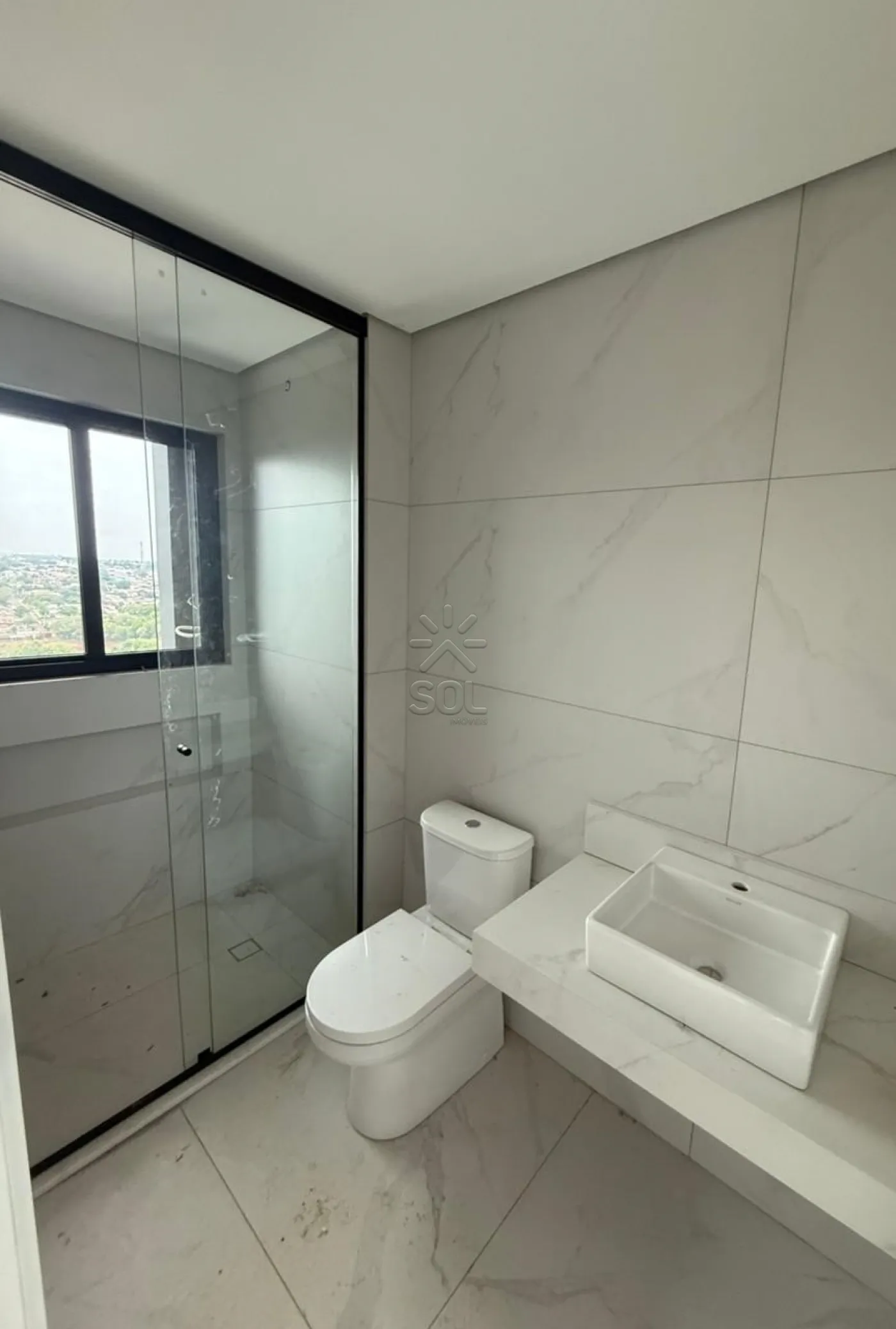 Apartamento à venda, London Tower - Foz do Iguaçu/PR