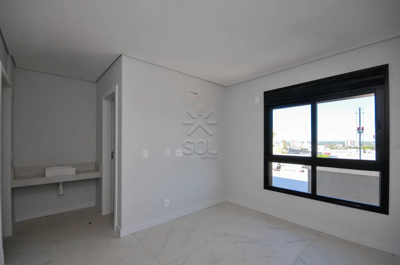 Apartamento à venda, London Tower - Foz do Iguaçu/PR