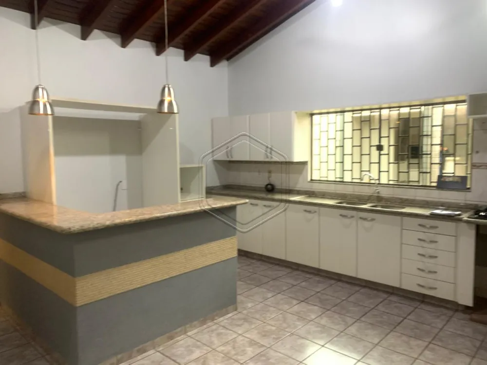Alugar Casa Residencial / Padr&atilde;o em Dourados R$ 5.500,00 - Foto 3
