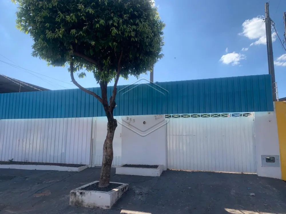 Alugar Casa Residencial / Padr&atilde;o em Dourados R$ 2.800,00 - Foto 1