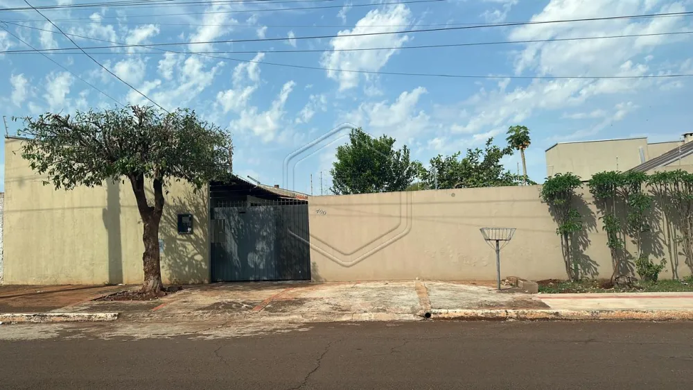 Alugar Casa Residencial / Padr&atilde;o em Dourados R$ 1.350,00 - Foto 1