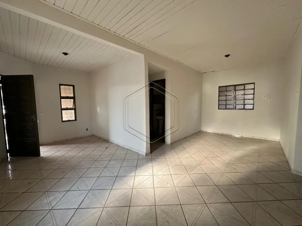Alugar Casa Residencial / Padr&atilde;o em Dourados R$ 2.300,00 - Foto 3