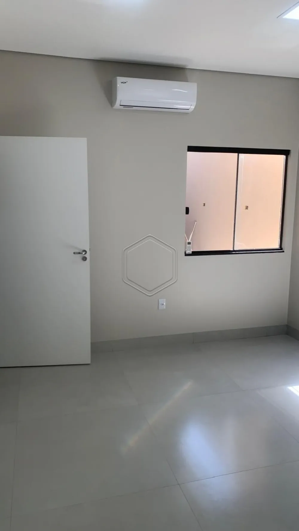 Alugar Comercial / Sala em Dourados R$ 1.500,00 - Foto 3