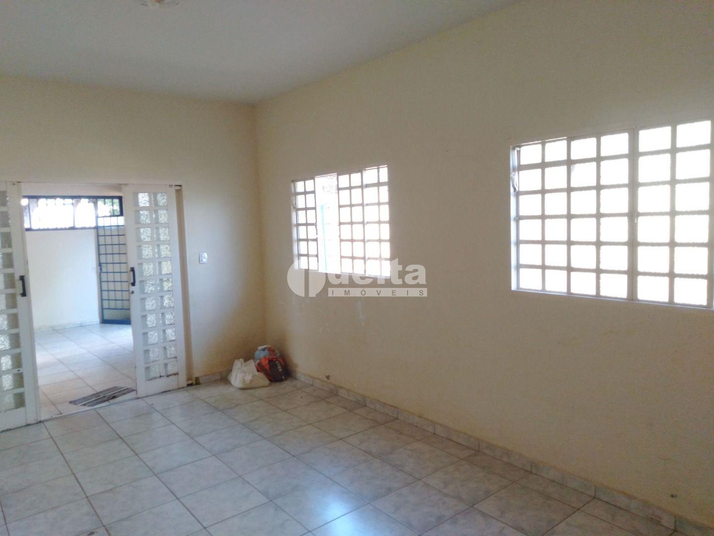 Comprar Casa Residencial / Padr&atilde;o em Uberl&acirc;ndia R$ 1.152.000,00 - Foto 3
