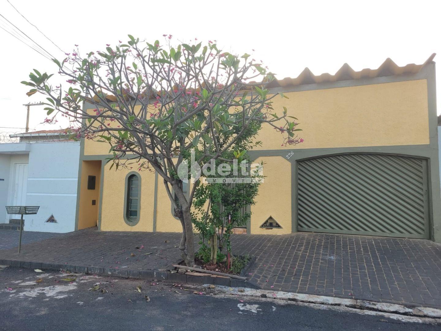 Alugar Casa Residencial / Padr&atilde;o em Uberl&acirc;ndia R$ 4.800,00 - Foto 35