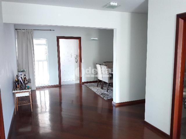 Comprar Apartamento / Padr&atilde;o em Uberl&acirc;ndia R$ 995.000,00 - Foto 2
