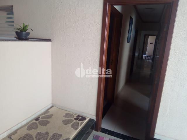 Comprar Casa Residencial / Padr&atilde;o em Uberl&acirc;ndia R$ 490.000,00 - Foto 20