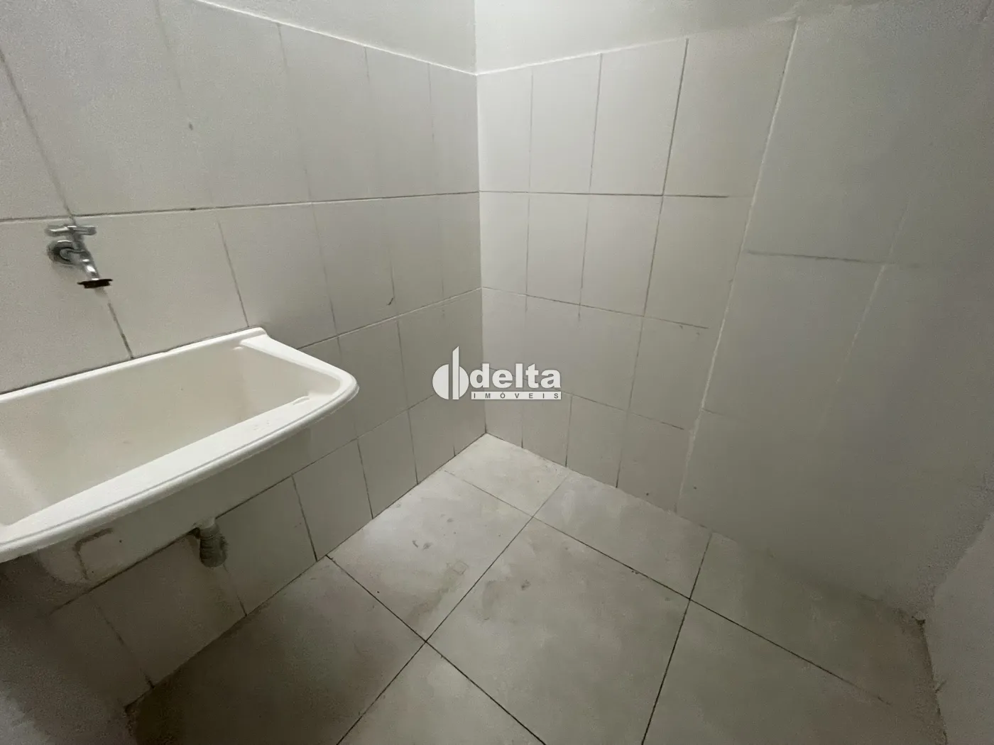 Alugar Loja / Padr&atilde;o em Uberl&acirc;ndia R$ 9.500,00 - Foto 15