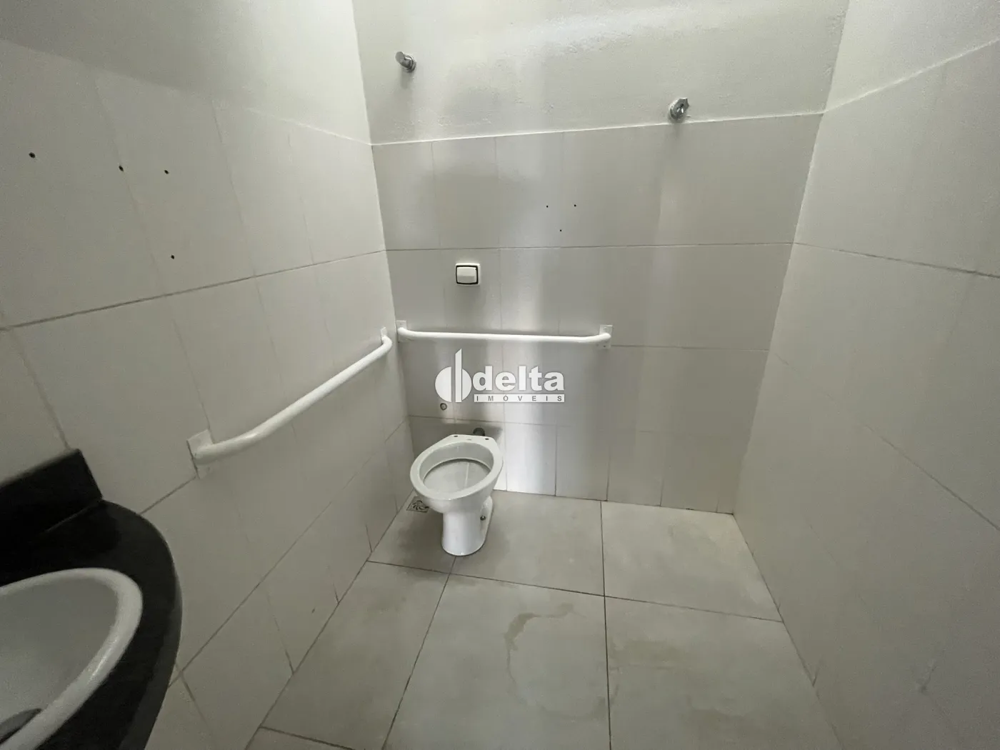 Alugar Loja / Padr&atilde;o em Uberl&acirc;ndia R$ 9.500,00 - Foto 17