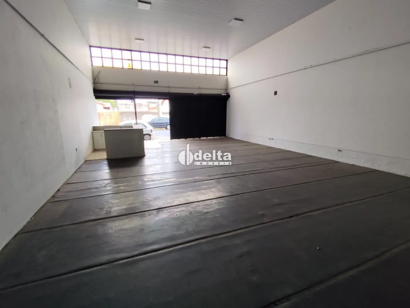 Alugar Loja / Padr&atilde;o em Uberl&acirc;ndia R$ 10.000,00 - Foto 4