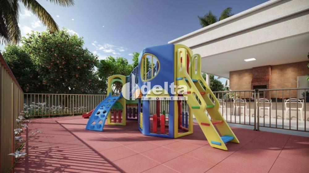 Alugar Apartamento / Padr&atilde;o em Uberl&acirc;ndia R$ 1.200,00 - Foto 14