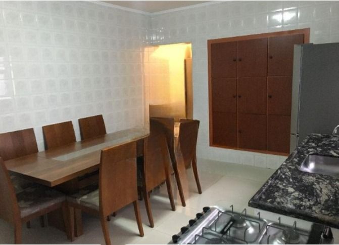 Alugar Casa / Sobrado em Santo Andr&eacute; R$ 5.000,00 - Foto 1