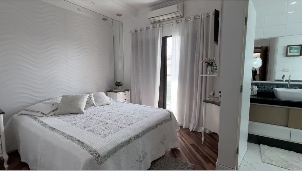 Comprar Casa / Sobrado em Santo Andr&eacute; R$ 1.100.000,00 - Foto 5