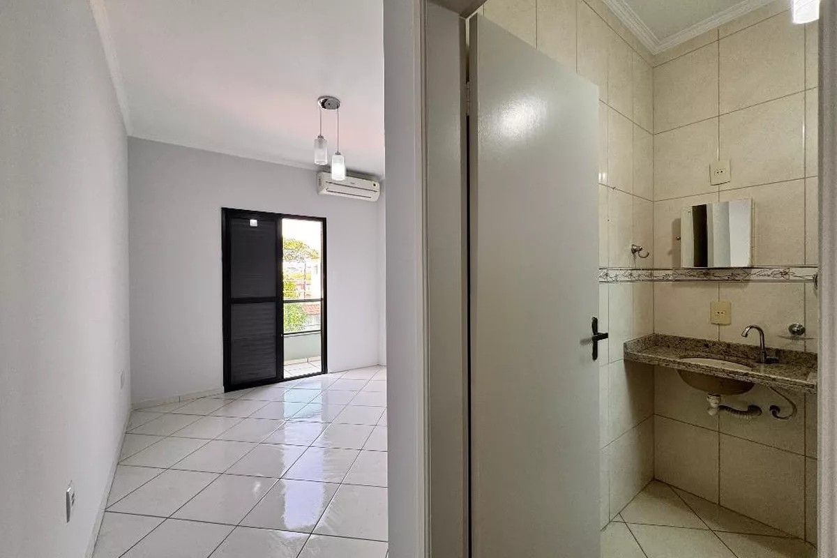 Comprar Casa / Sobrado em Santo Andr&eacute; R$ 570.000,00 - Foto 8