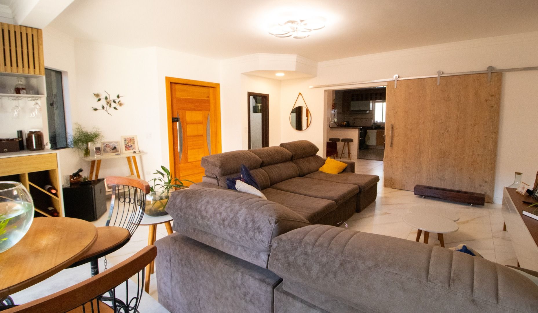 Alugar Casa / Sobrado em Santo Andr&eacute; R$ 6.000,00 - Foto 1