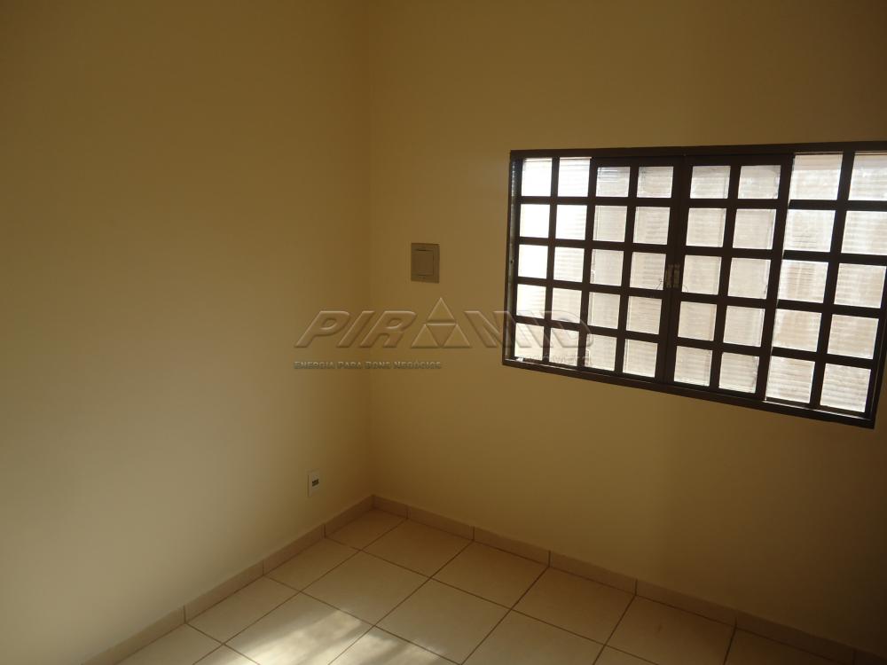 Alugar Casa / Padr&atilde;o em Ribeir&atilde;o Preto R$ 1.100,00 - Foto 3