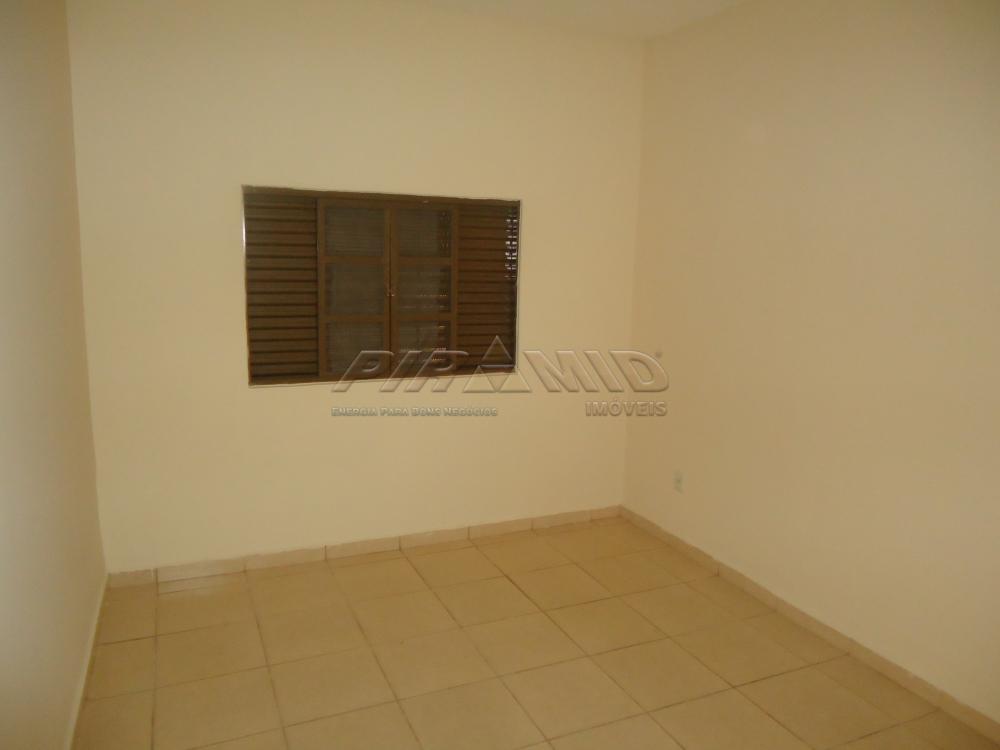 Alugar Casa / Padr&atilde;o em Ribeir&atilde;o Preto R$ 1.100,00 - Foto 4