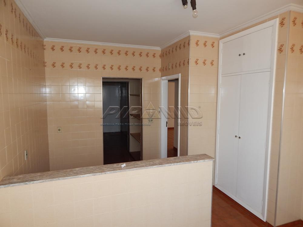 Alugar Apartamento / Padr&atilde;o em Ribeir&atilde;o Preto R$ 900,00 - Foto 5