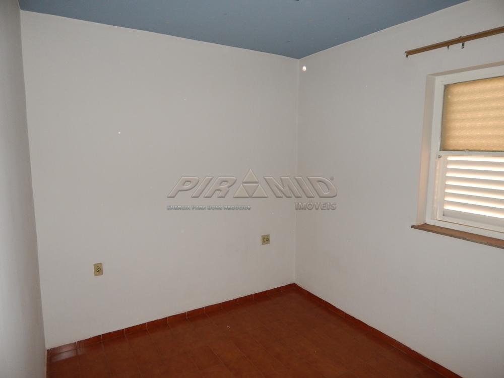 Alugar Apartamento / Padr&atilde;o em Ribeir&atilde;o Preto R$ 900,00 - Foto 10