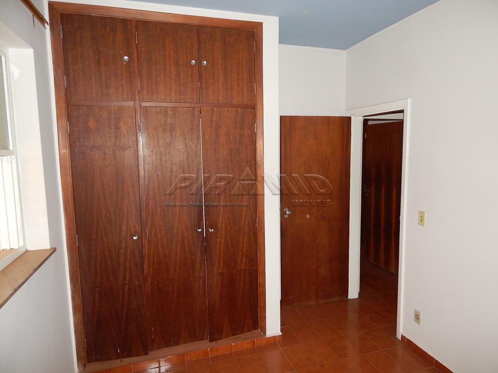 Alugar Apartamento / Padr&atilde;o em Ribeir&atilde;o Preto R$ 900,00 - Foto 11